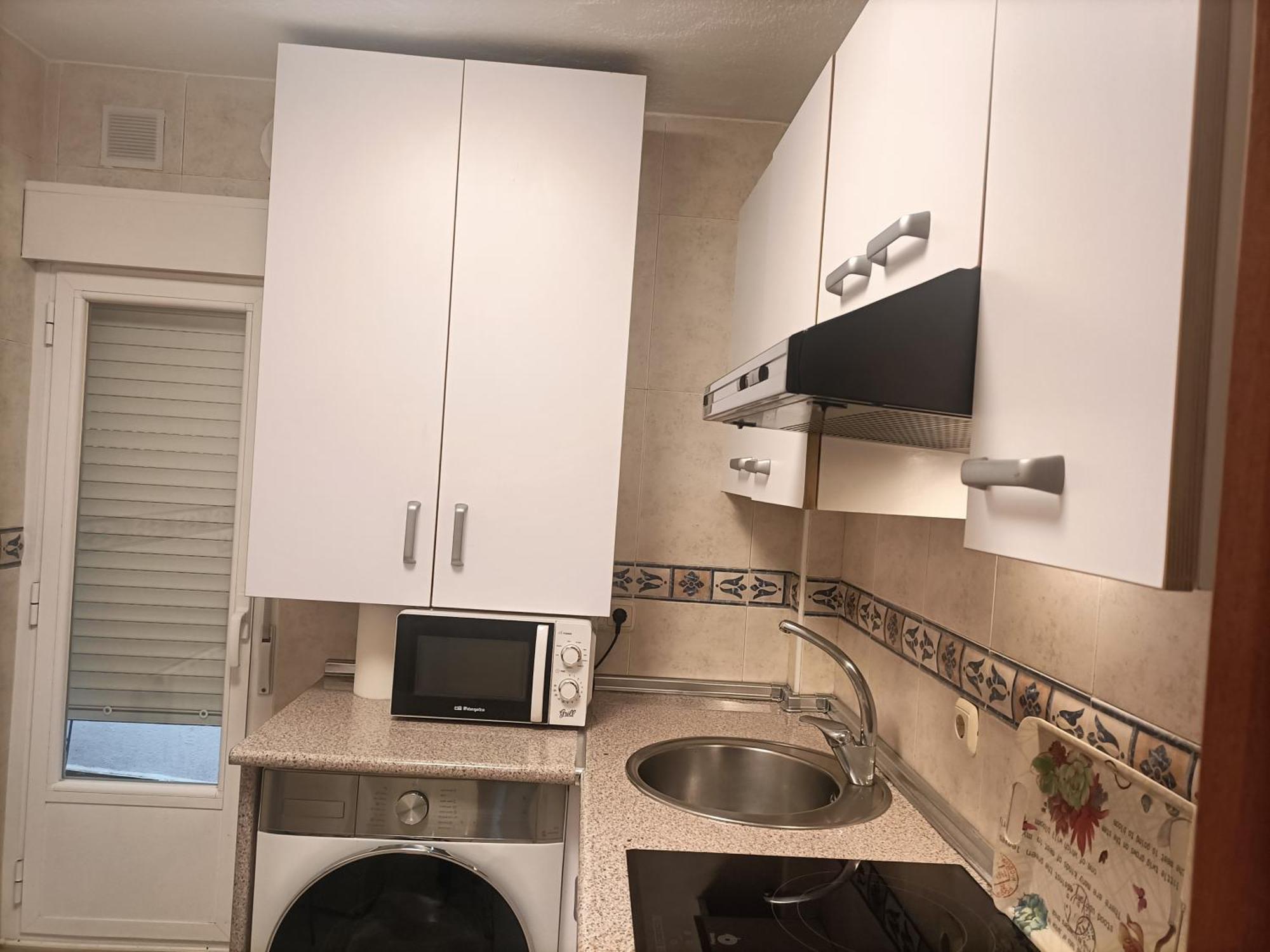 Apartamento Espacioso Frente Al Corte Ingles Con Plaza De Garaje Gratis - Vu75 Salamanca Luaran gambar